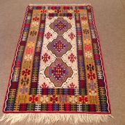 KILIM 1528