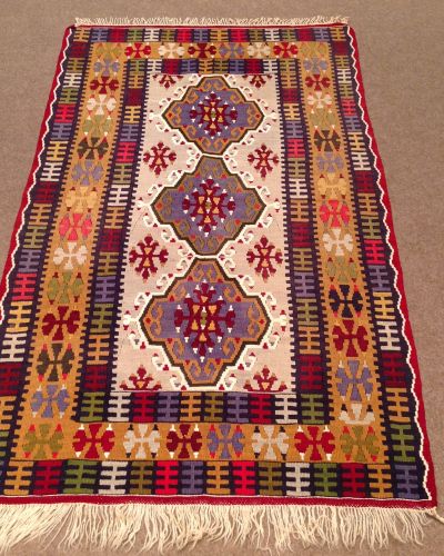 KILIM 1528