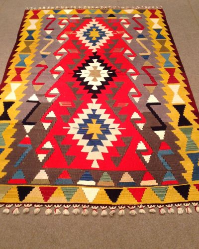 Ornate Kilim Wool Rug