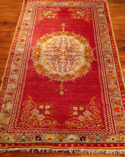 Traditional Guney Carpet