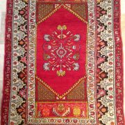 Artisan Antique Carpet Craft