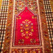 Traditional Vintage Carpet Weave