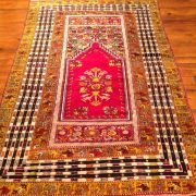 Traditional Vintage Carpet Weave