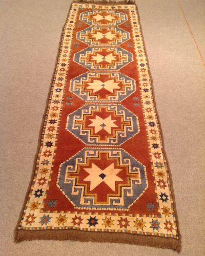 CARPET RUNNER 1653