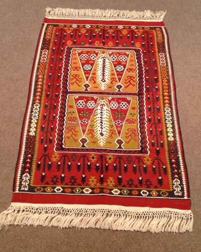 Handcrafted Ipek Kilim