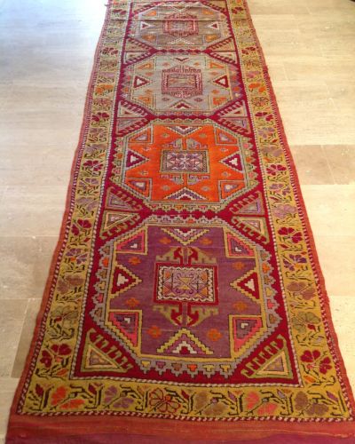 CARPET RUNNER 2427