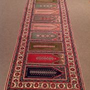 CARPET RUNNER 629