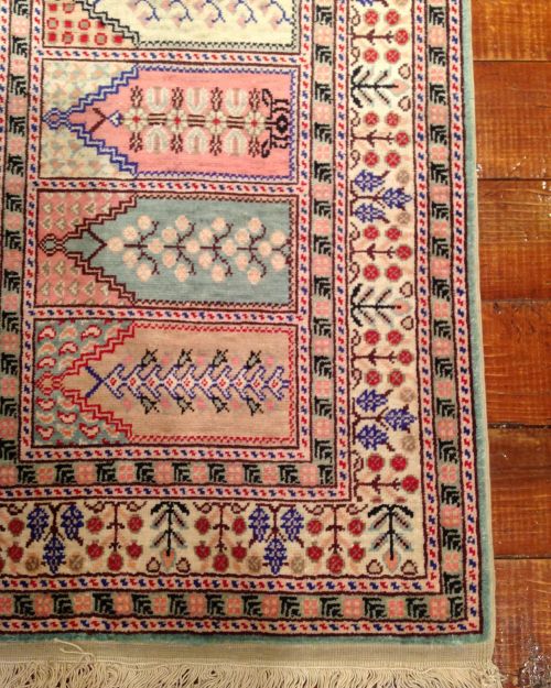 Silk Ipek Artisan Rug